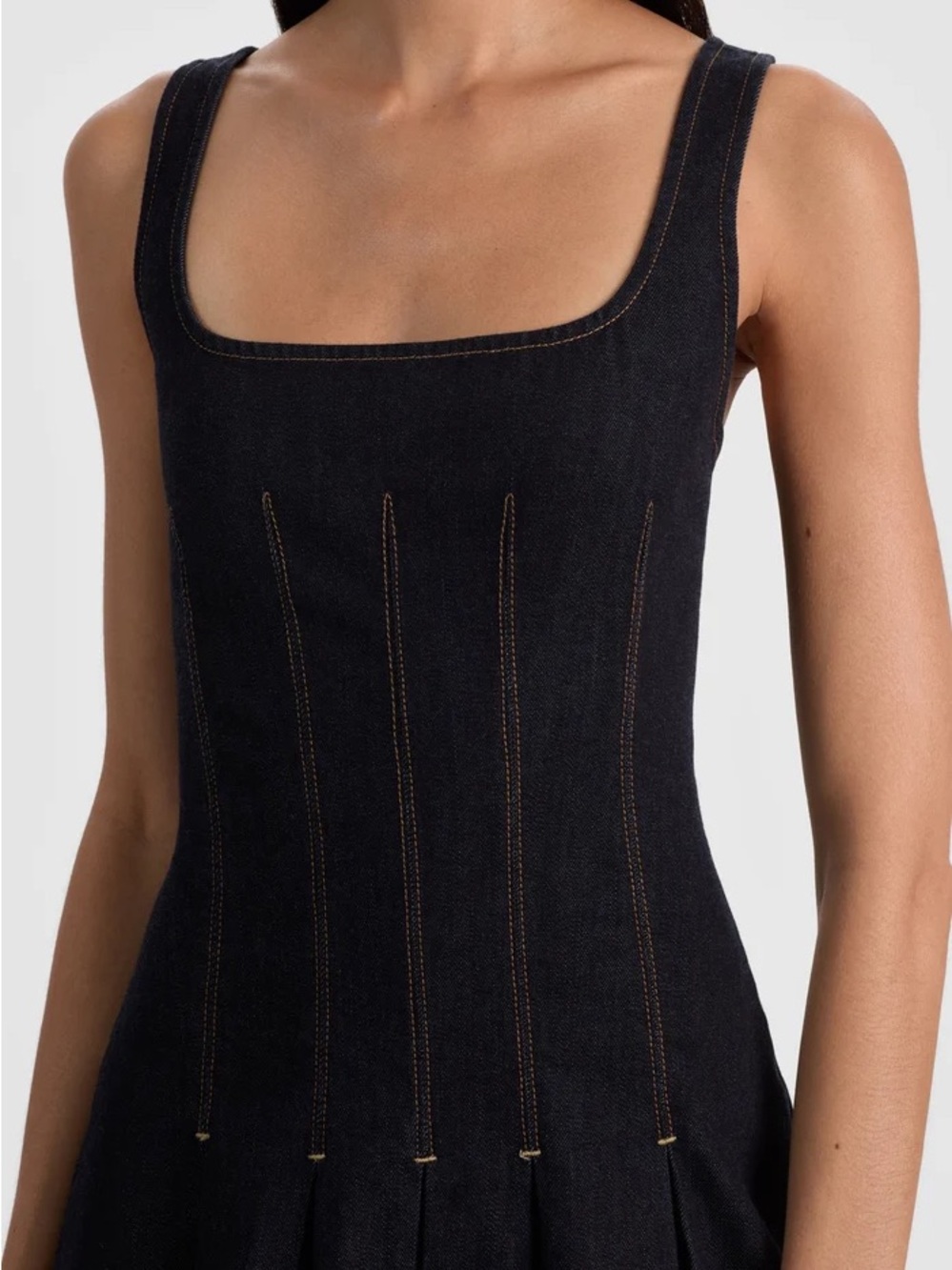 Alice + Olivia Square-Neck HOLLIS DENIM MINI DRESS - Picture 2 of 12